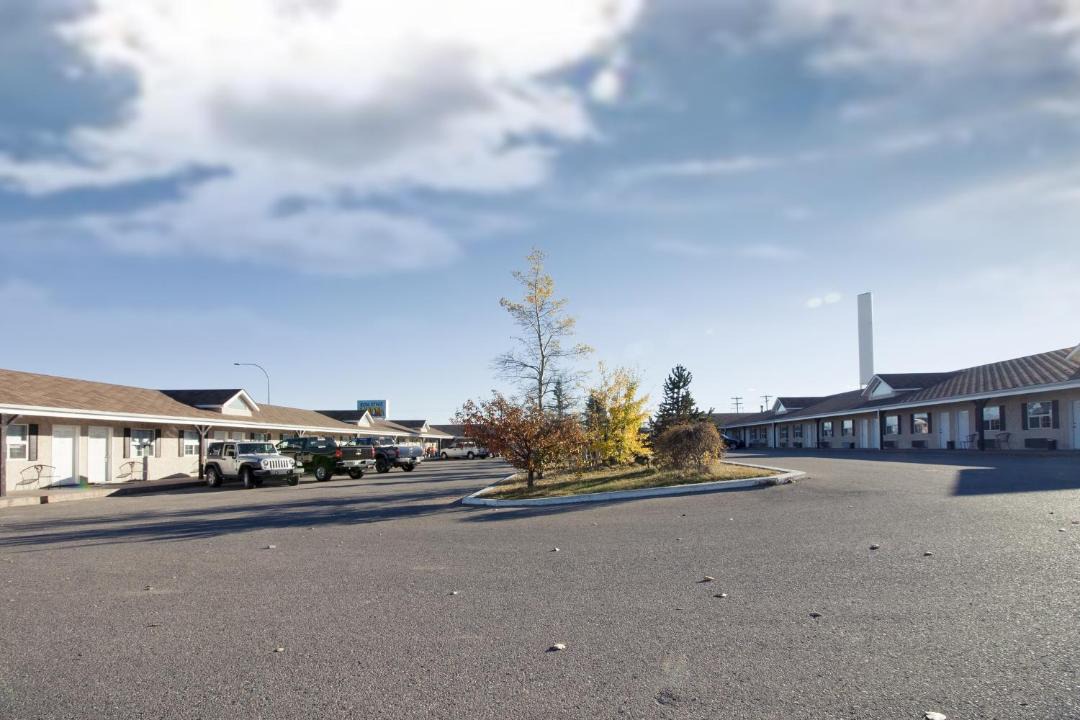 Photo of Others in Cochrane