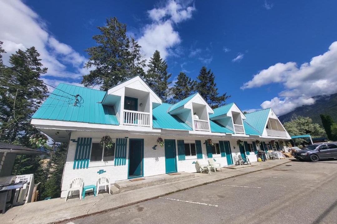 Photo of Others in Radium Hot Springs