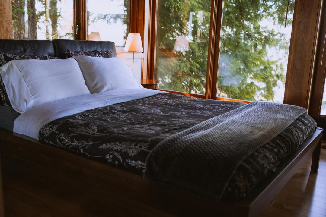 Photo of Bedroom in Salt Spring Island