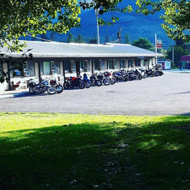 Photo of Others in Christina Lake