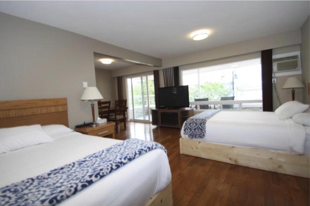 Photo of Bedroom in Harrison Hot Springs