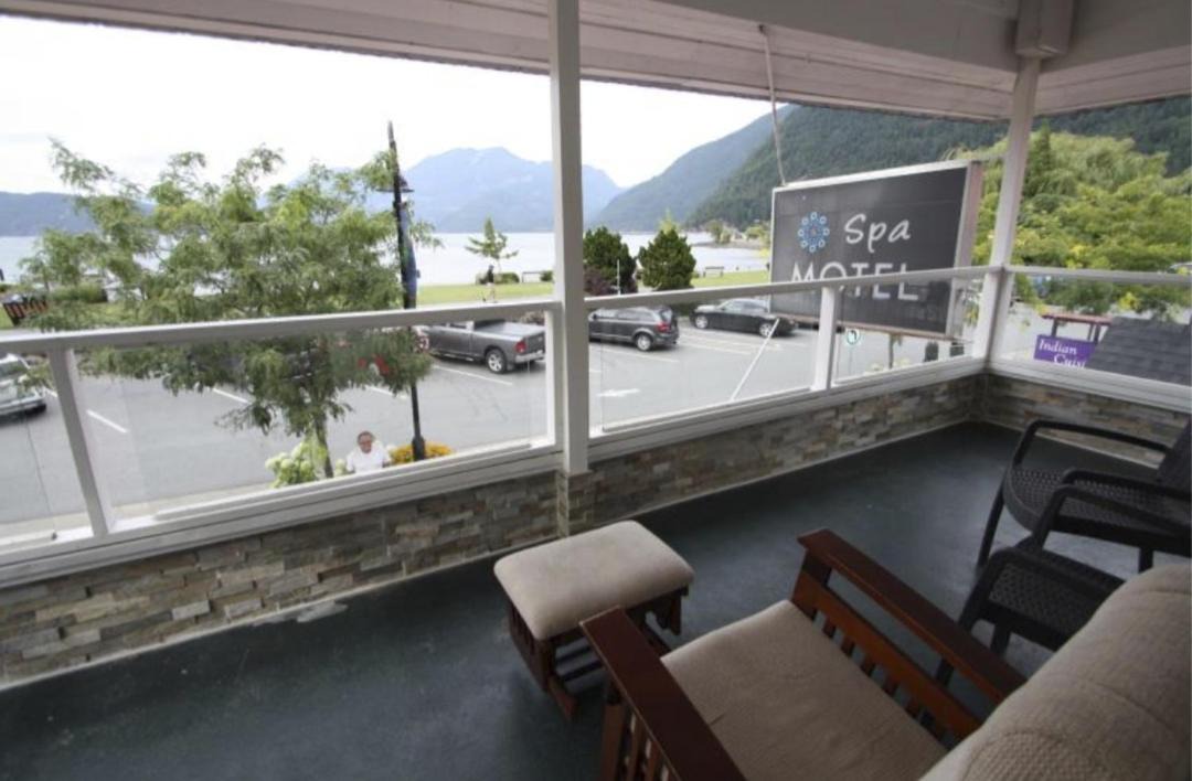 Photo of Patio Balcony in Harrison Hot Springs