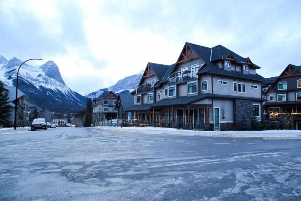 Photo of Others in Canmore