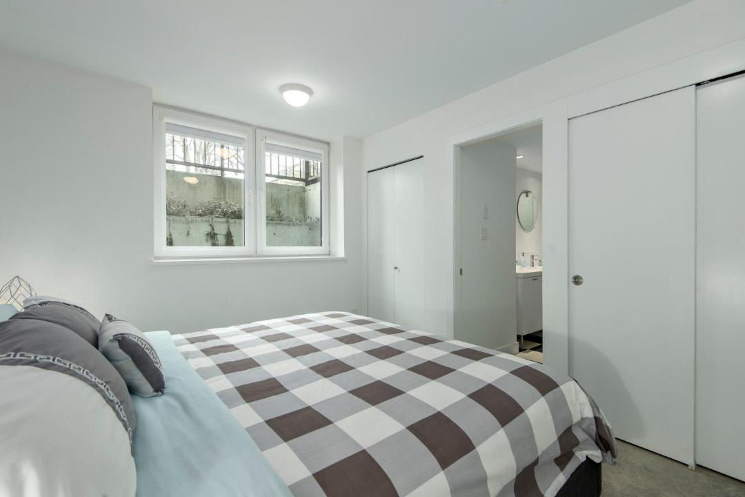 Photo of Bedroom in West Point Grey