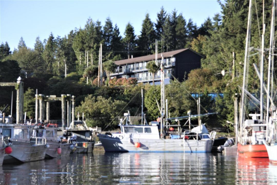Photo of Others in Tofino