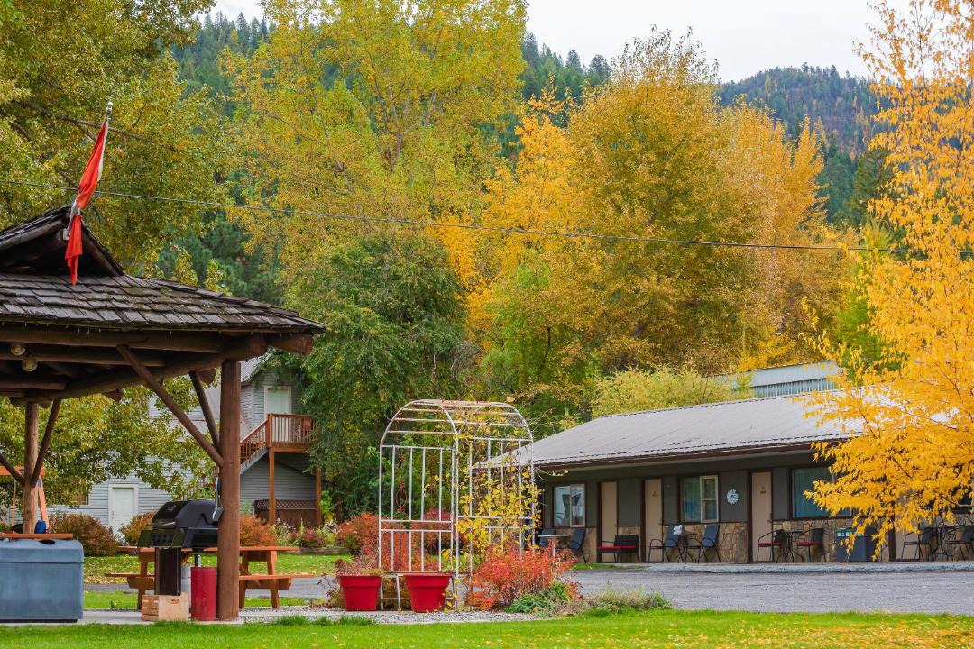 Photo of Others in Christina Lake