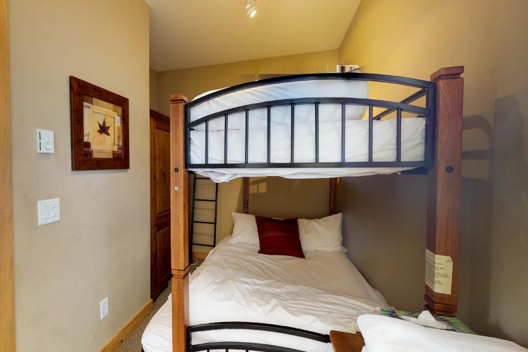Photo of Bedroom in Big White Ski Resort