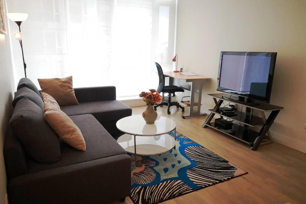 Photo of Livingroom in Victoria Park