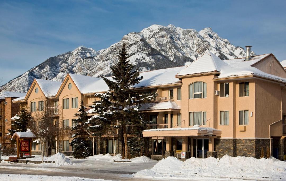Photo of Others in Banff