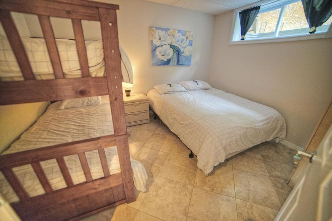 Photo of Bedroom in L'Anse-Saint-Jean