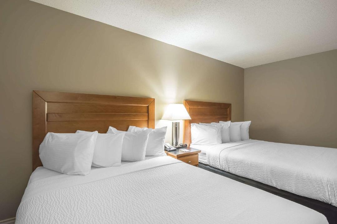 Photo of Others in West Edmonton