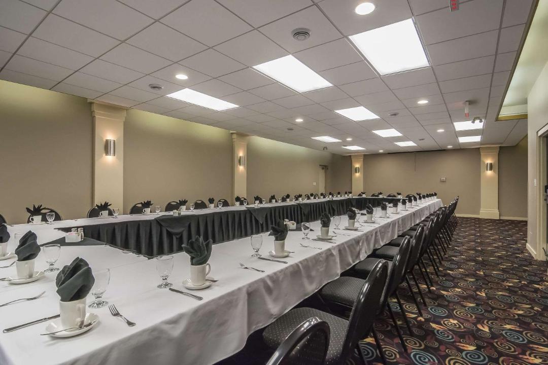 Photo of Others in West Edmonton