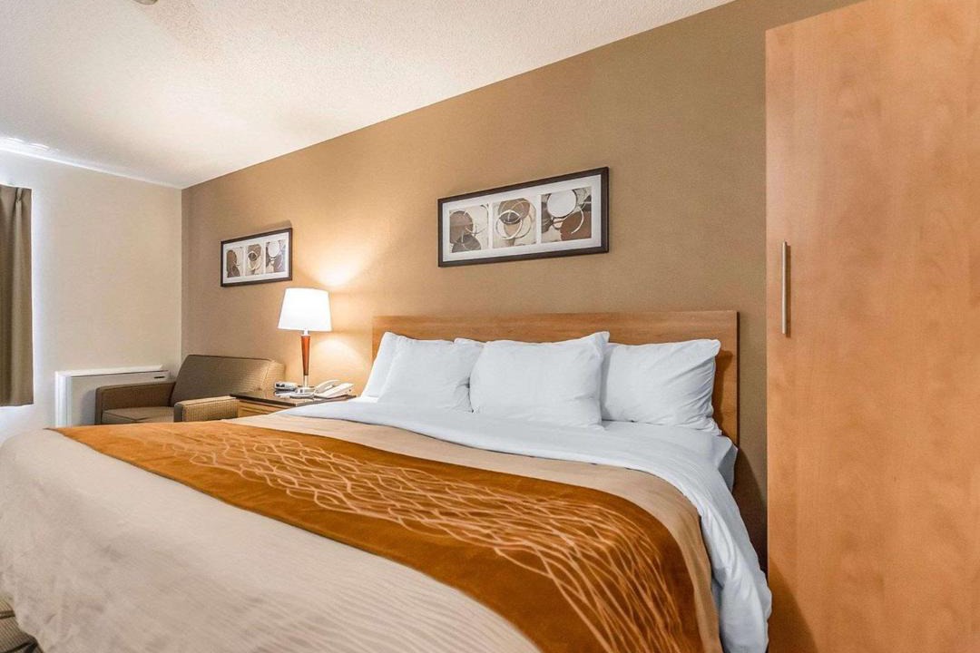 Photo of Bedroom in Riviere Du Loup