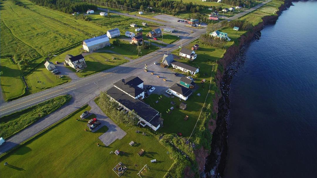 Photo of Others in Perce