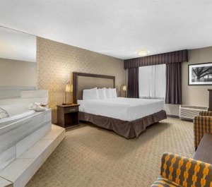 Country Meadows Inn 