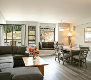 Peak Lodge Whistler 