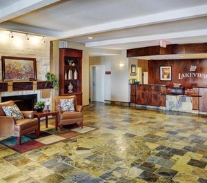 Lakeview Inns Slave 