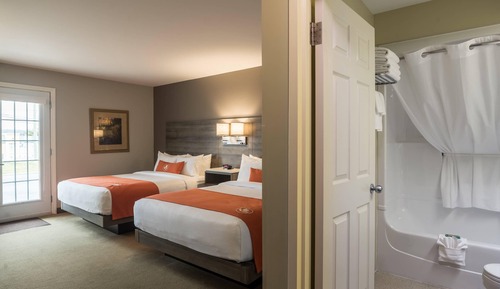 Standard Room, 2 Queen Beds, Non Smoking, Ground Floor