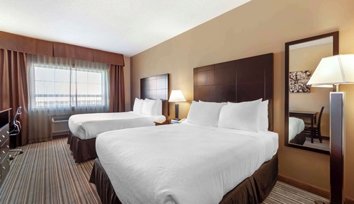 Suite, 2 Queen Beds, Non Smoking, Kitchenette