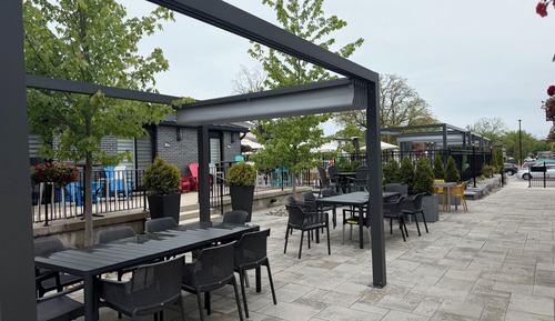 Double King Courtyard