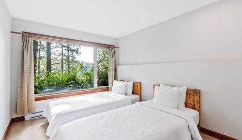 Cabin, 2 Bedrooms, Oceanfront (Nest) 