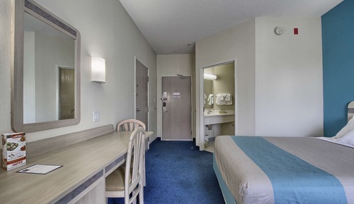 Standard Room, 1 King Bed, Non Smoking, Refrigerator & Microwave