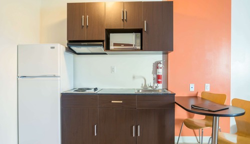 Deluxe Room, 2 Queen Beds, Non Smoking, Kitchenette