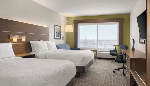 Suite, Multiple Beds