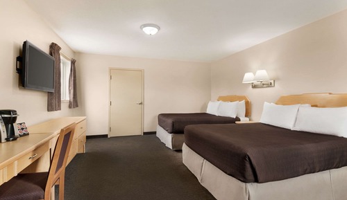 Room, 2 Queen Beds, Accessible, Non Smoking