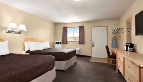 Room, 2 Double Beds, Smoking, Refrigerator