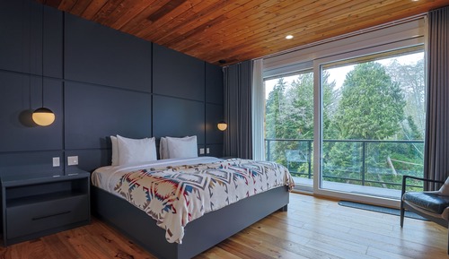 Premium Studio, 1 King Bed, Accessible, Ocean View