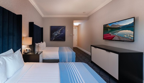 Standard Room, 2 Queen Beds, Non Smoking (Prestige Floor)