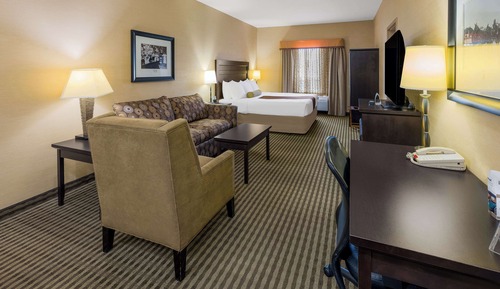 Standard Room, 1 King Bed, Non Smoking