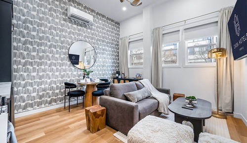 Studio (1 Bedroom)