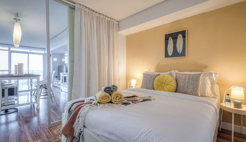 Design Apartment, Lake View