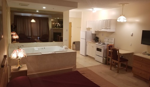 Room, Kitchenette