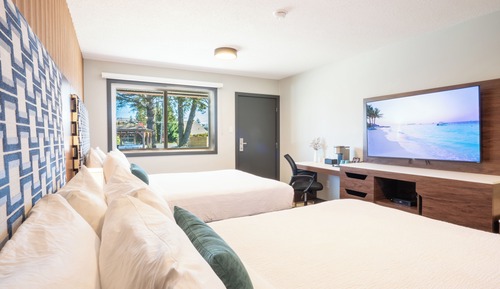 Classic Two Queen Room