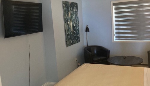 Two Bedroom Oceanfront - Sleeps 4