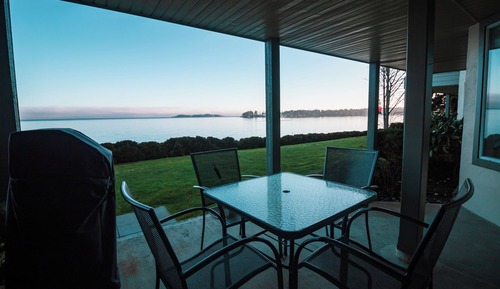 One Bedroom Ocean View - Sleeps 4