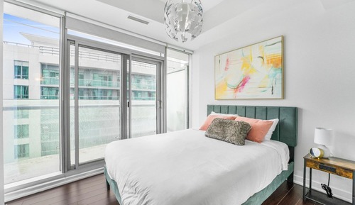 Grand Apartment, 3 Bedrooms, Balcony, Lake View