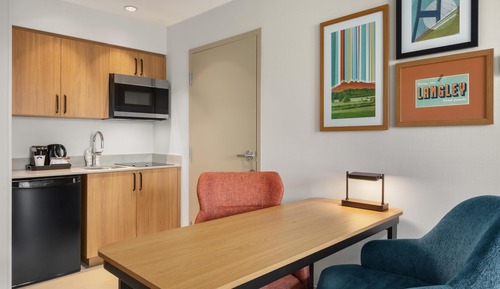 King Suite with Kitchen