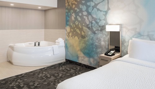 Room, 1 King Bed, Bathtub