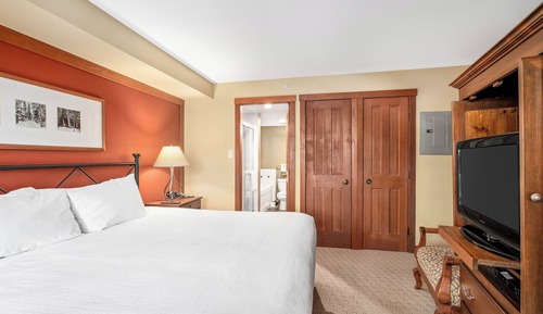 One Bedroom #201