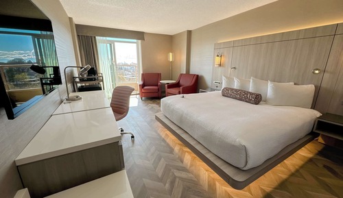 Room, 1 King Bed (Coast King)