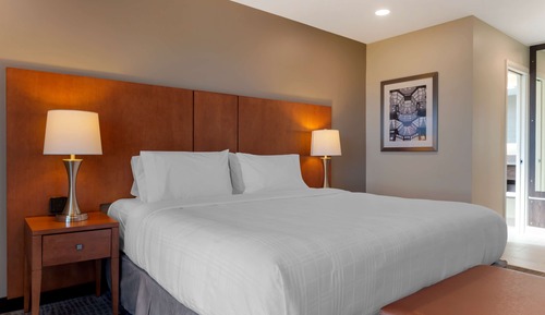 Suite, 1 Queen Bed, Non Smoking, Kitchen (Full Kitchen)