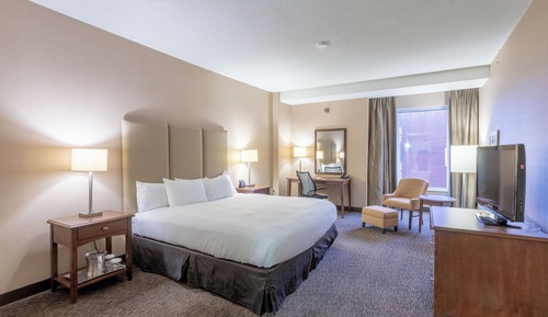 Standard Room, 1 King Bed City View Free Breakfast
