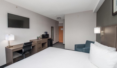 Superior Room, 1 King Bed (Coast King)