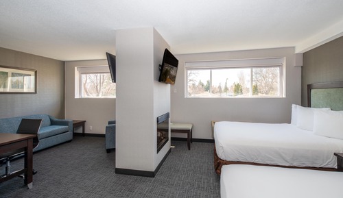 Superior Studio Suite, 2 Queen Beds (Coast Premium Two Queens Junior Suite)
