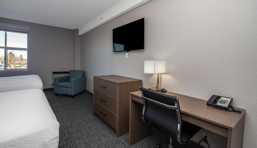 Superior Room, 2 Queen Beds (Coast Two Queens Top Floor)