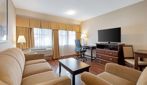 Suite, 1 Queen Bed with Sofa bed, Non Smoking, Kitchen (with Sofabed)